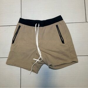 Fear of God Essentials Shorts Mens sz S